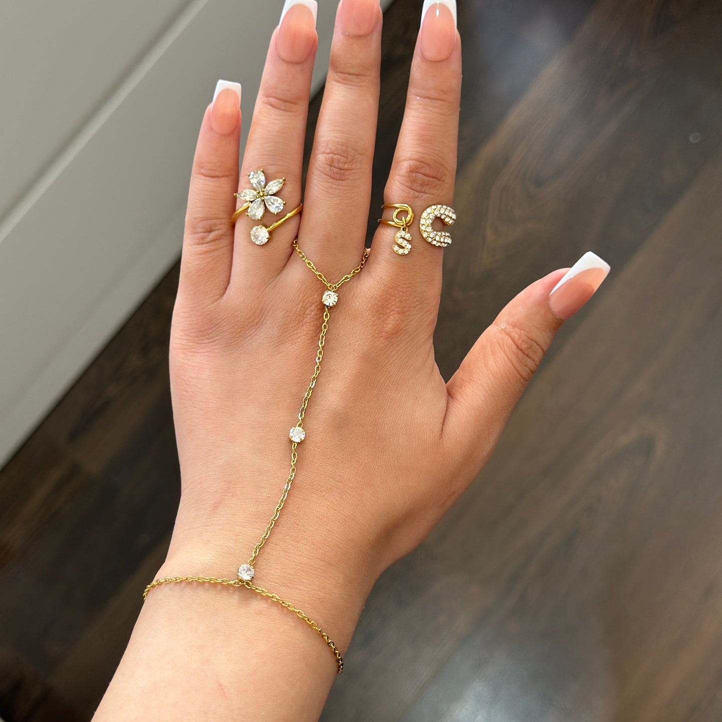 Chaine de main BELLA