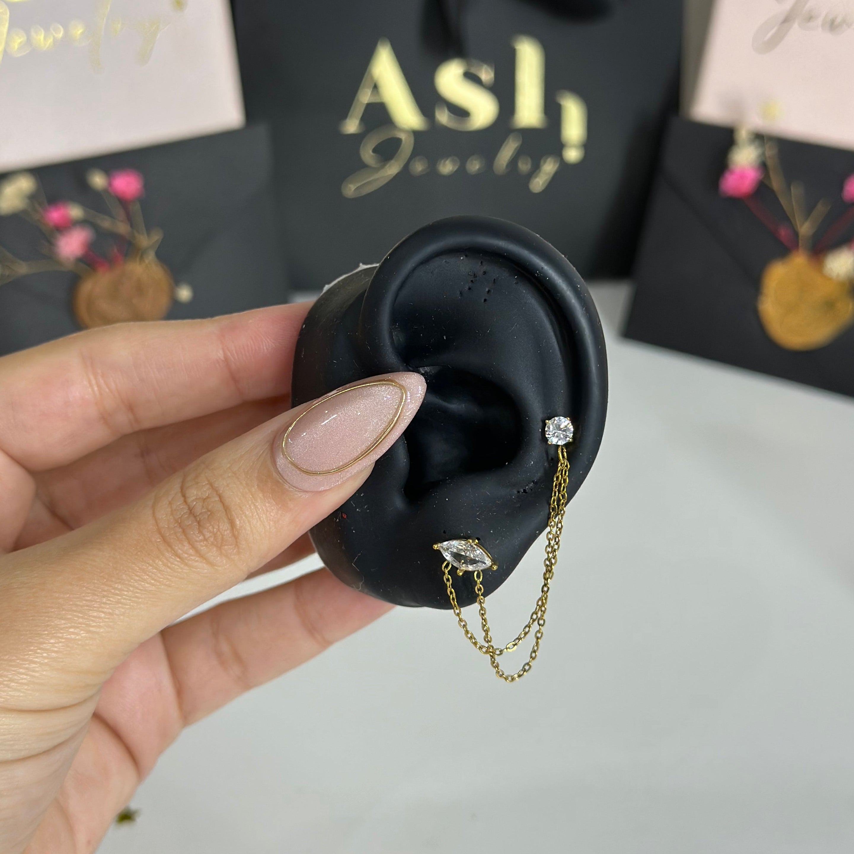 سلسلة يد جوهرلي