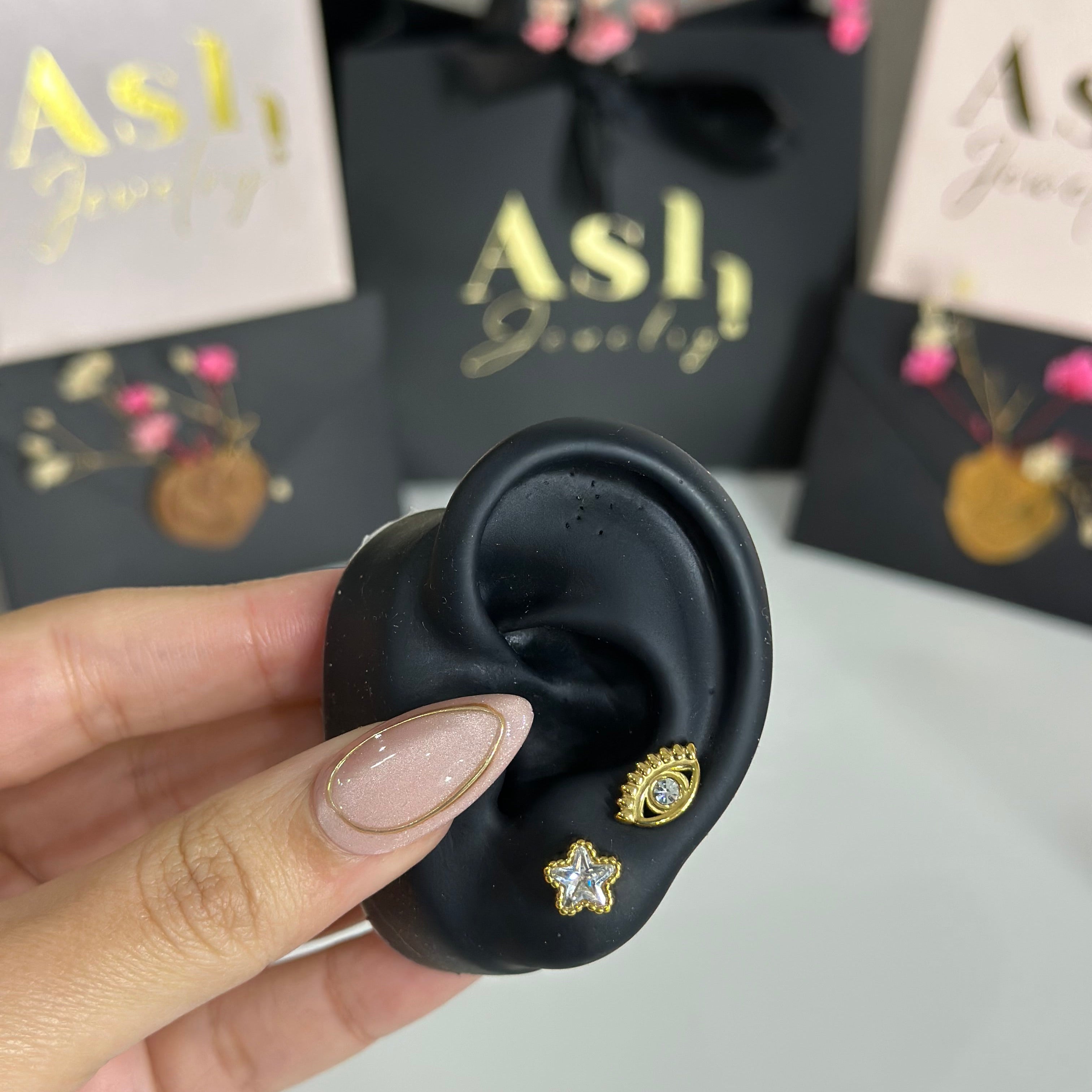 سلسلة يد جوهرلي