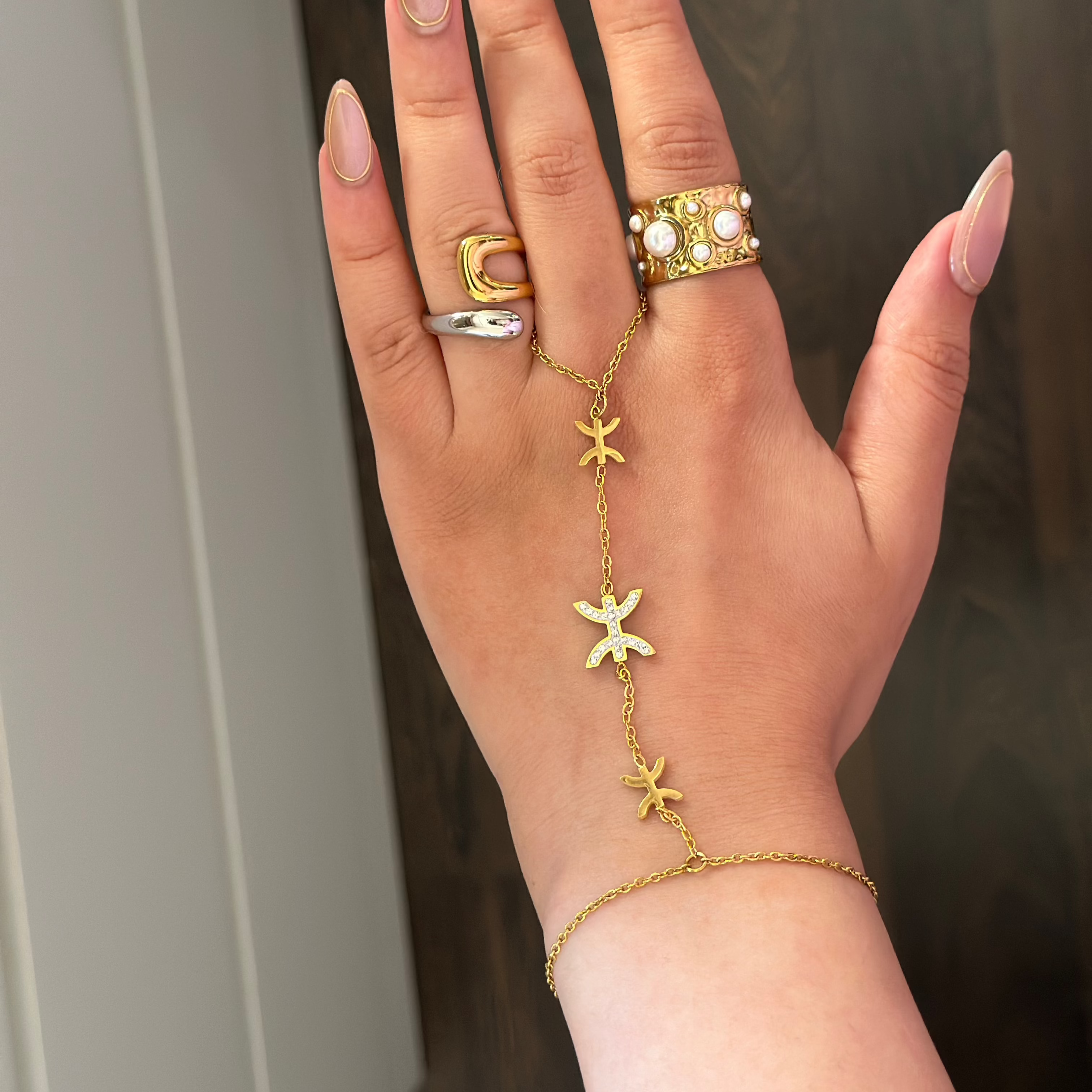 Chaîne de main AMAZIGH ⵣ