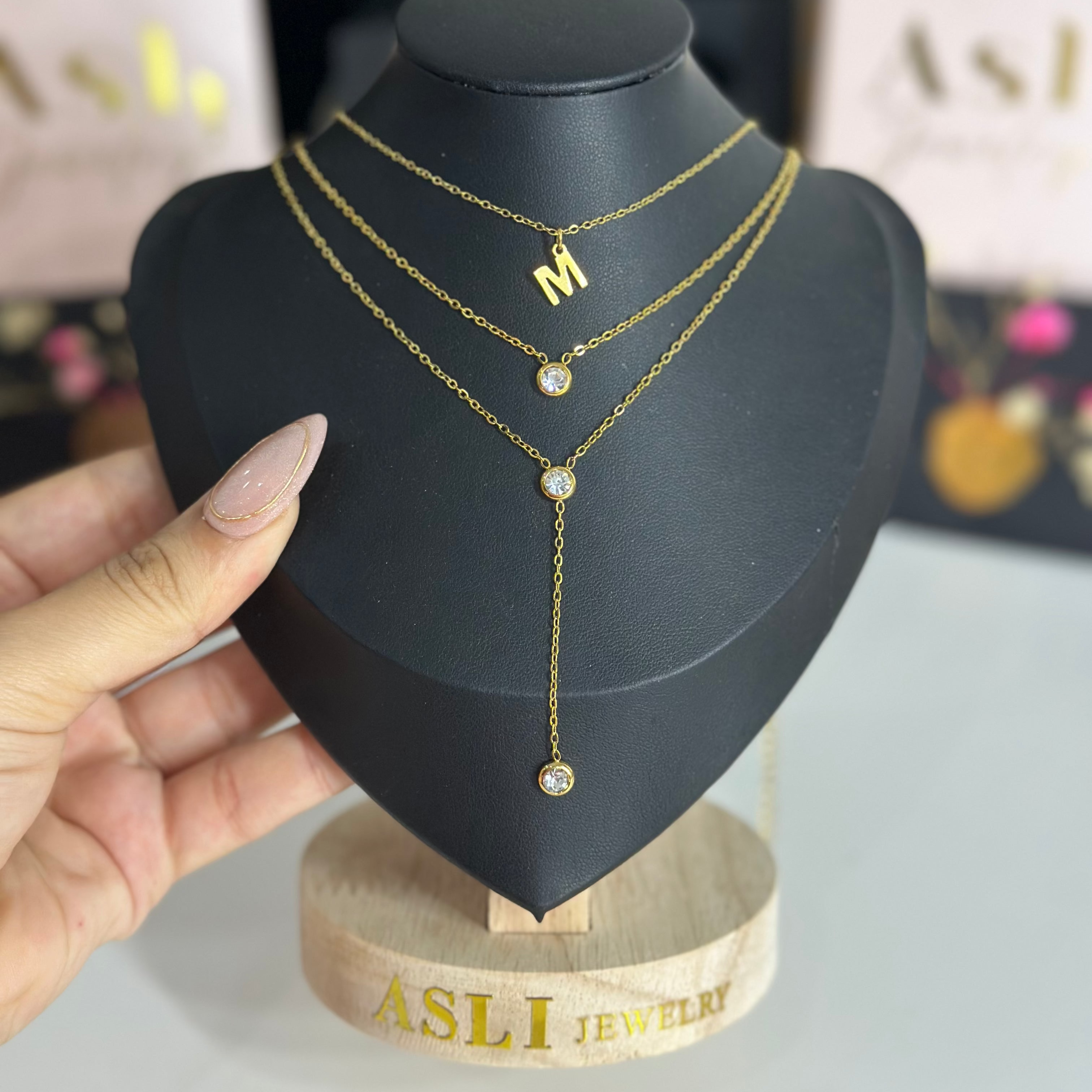 Collier initiale 3collier en 1