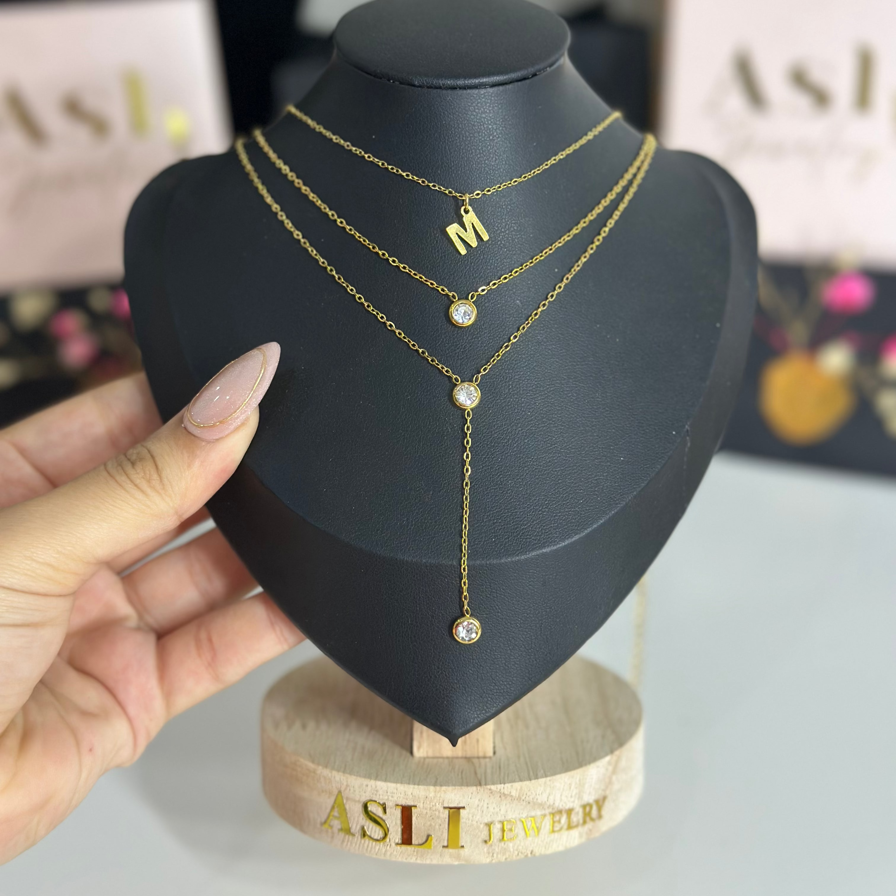 Collier initiale 3collier en 1