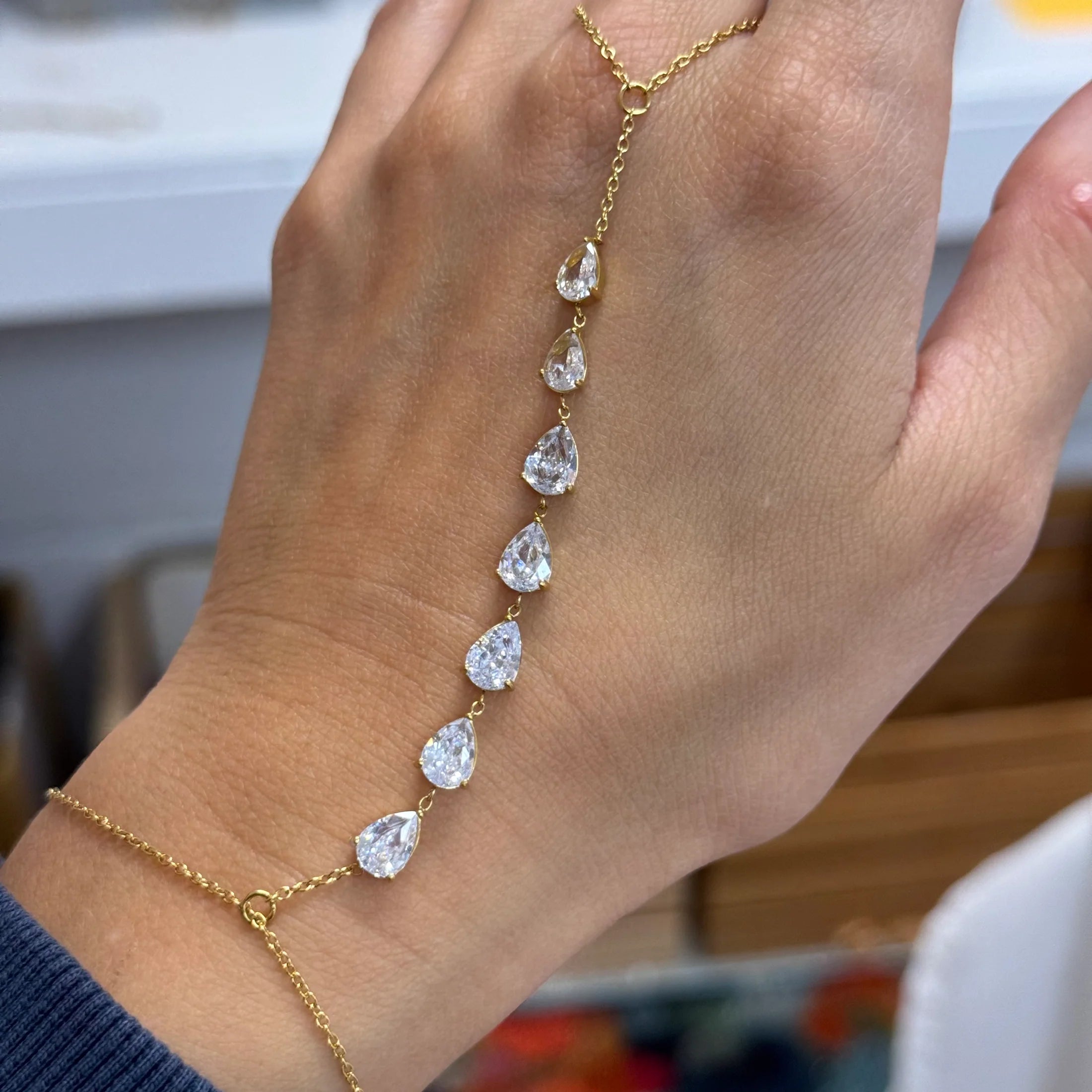 Chaine de main Sanary