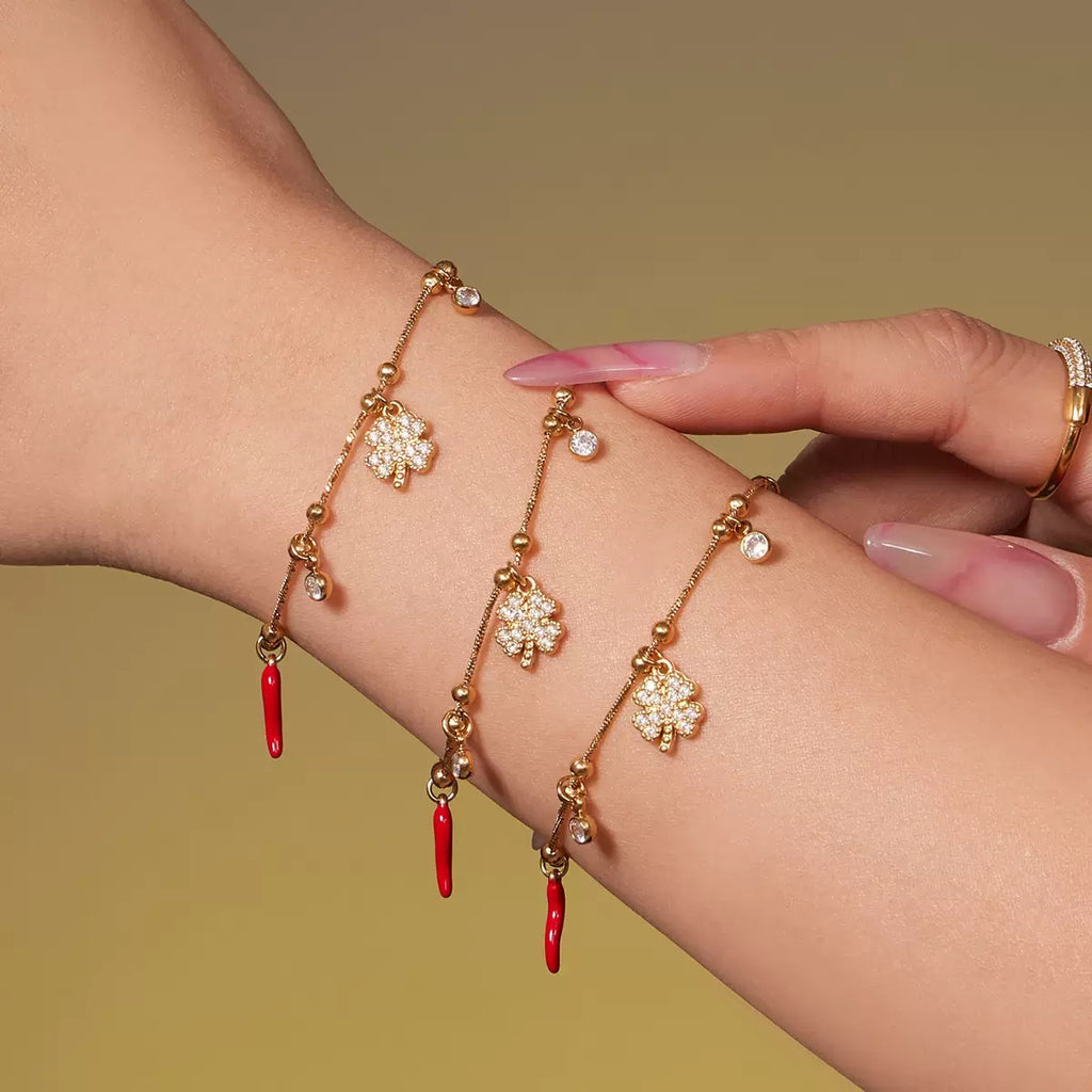 الذواقة الحرف الأول من ديامور