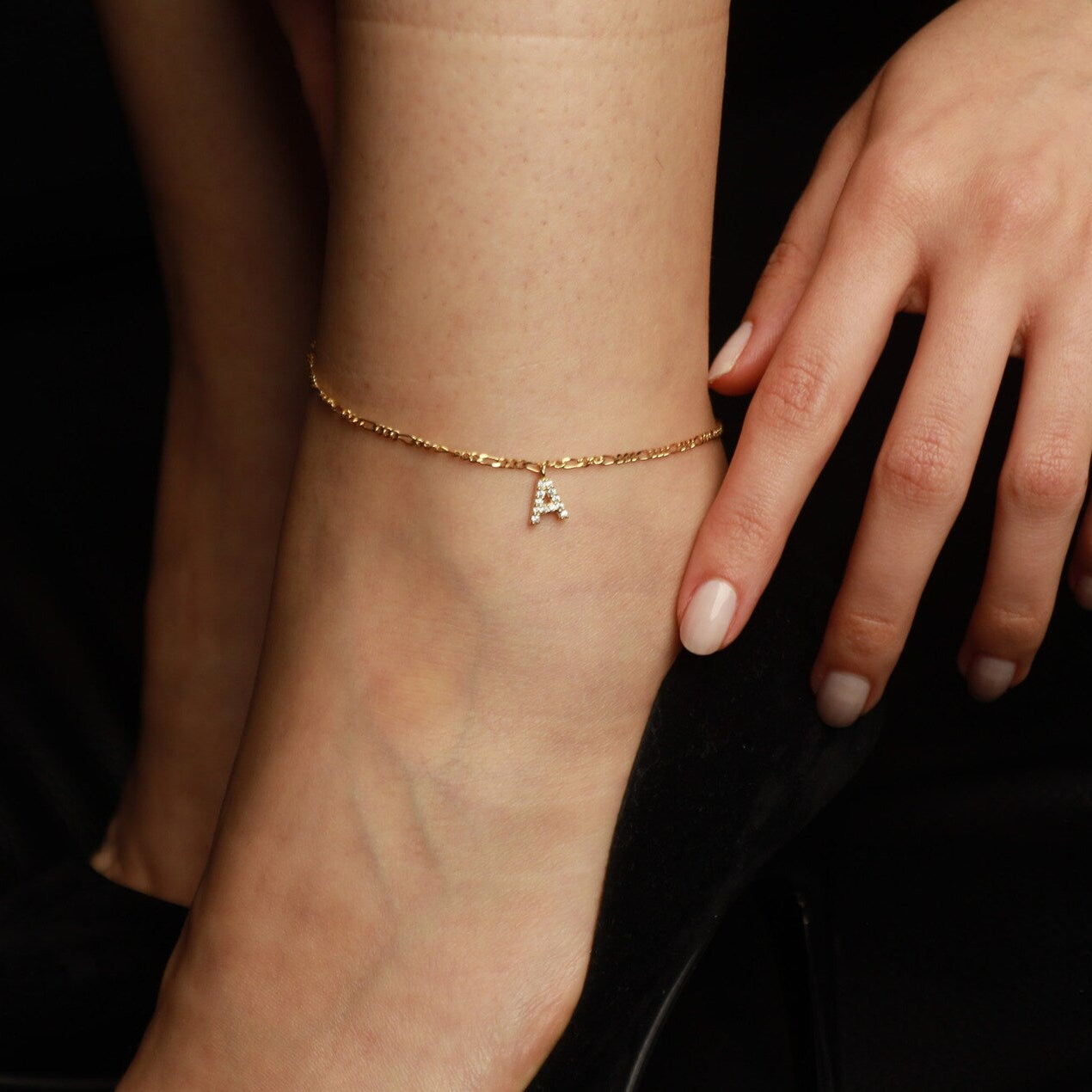 Chaîne de cheville initale Svelte