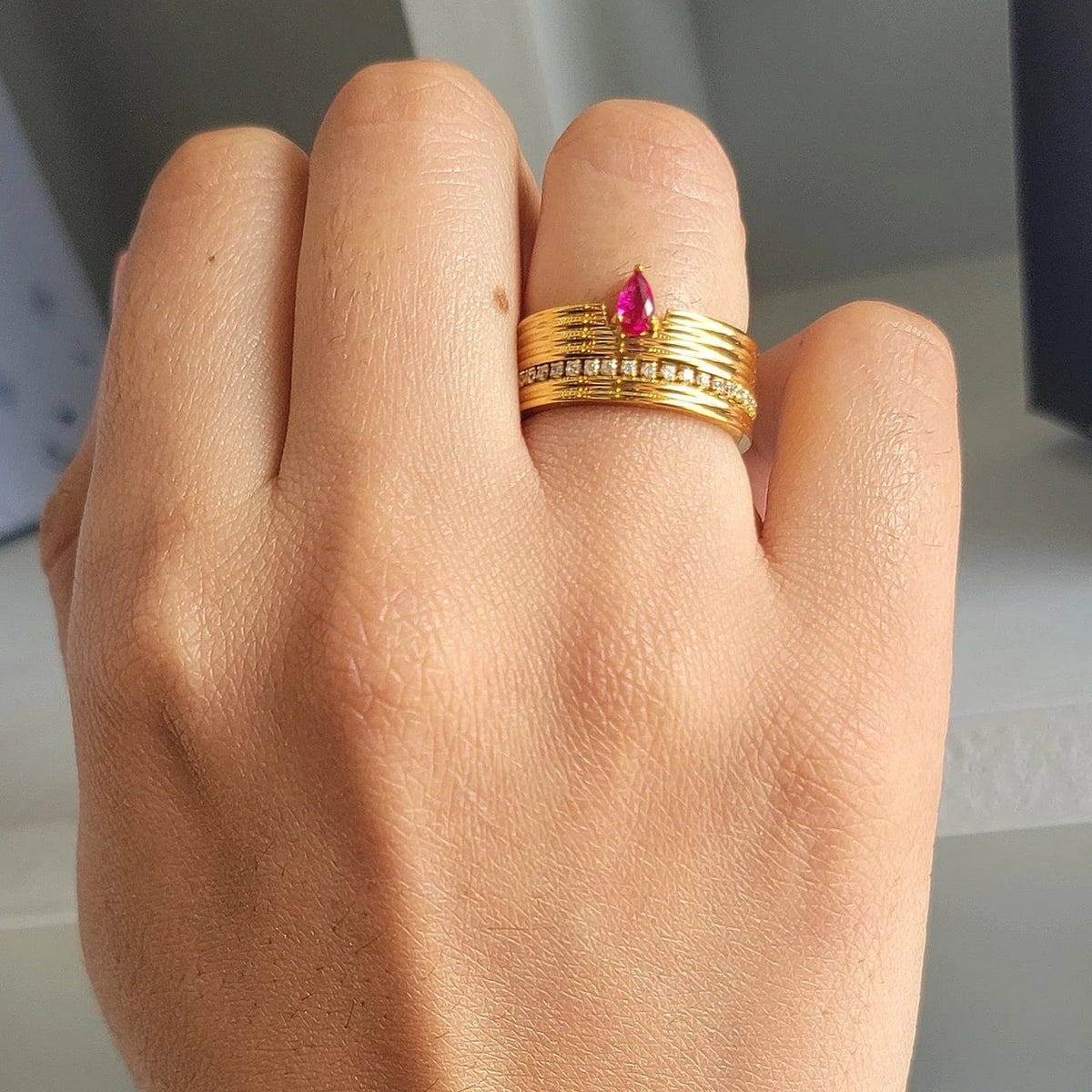 Bague İnci